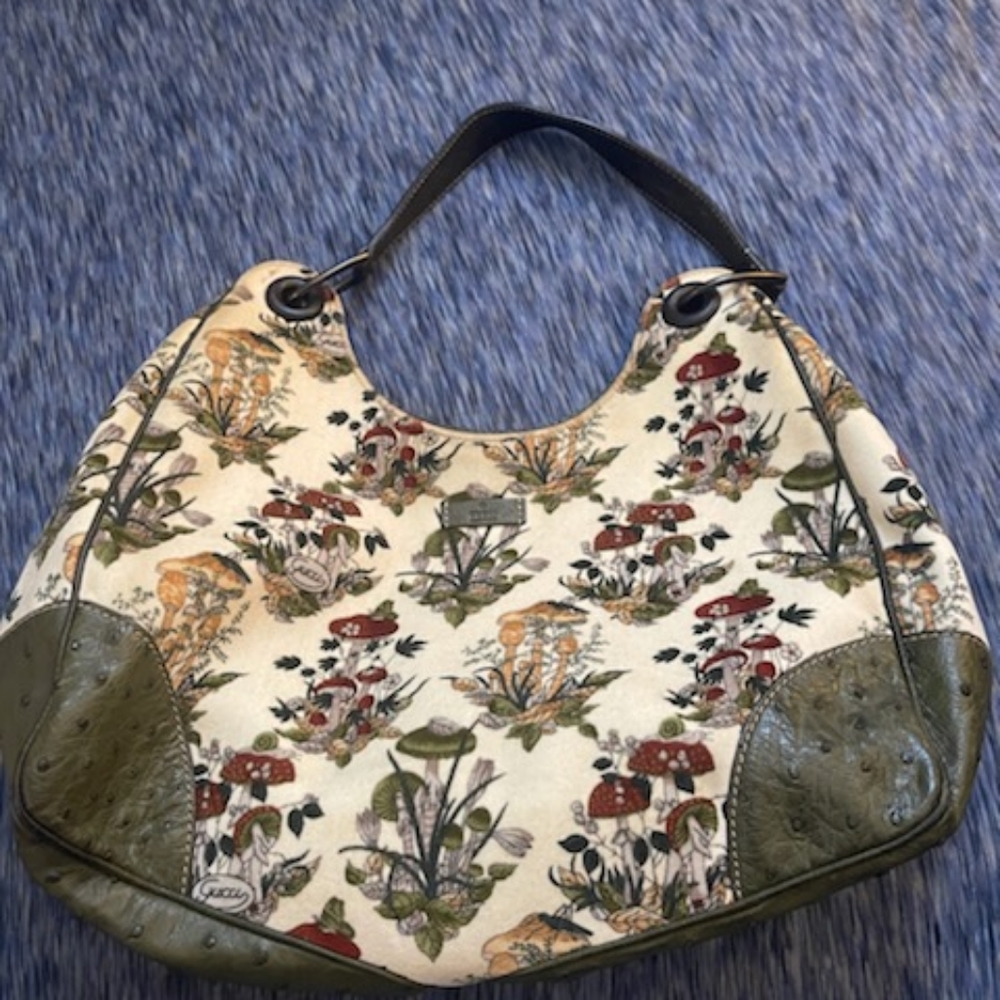 Gucci velour green purse with mushroom design